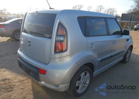 2011 Kia Soul + z USA, uszkodzony, nr VIN KNDJT2A21B7339741